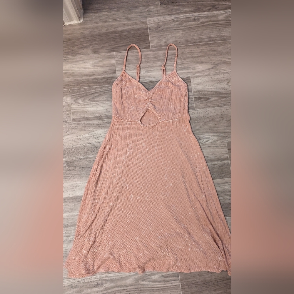 American Eagle Pink Whitewash dress
